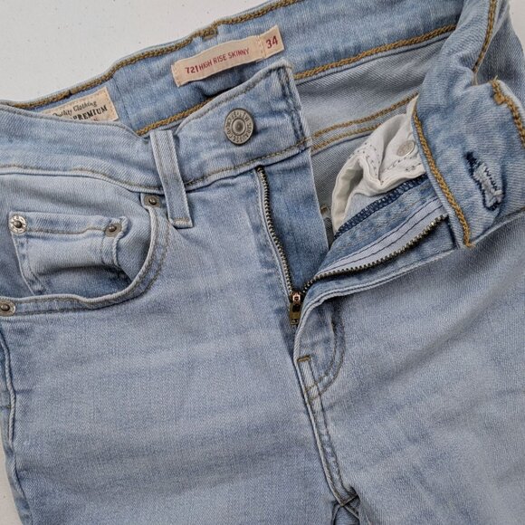 Levi’s Premium 721 High Rise Skinny Jeans Light Wash 24x30 Women’s Denim - Picture 7 of 12